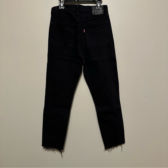 LEVI’S Iconic Wedgie Jean Ripped Black Denim - Picture 6 of 7